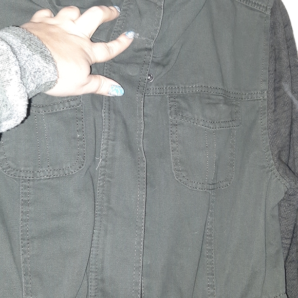 Multi fabric Utility Jacket. - Picture 8 of 12